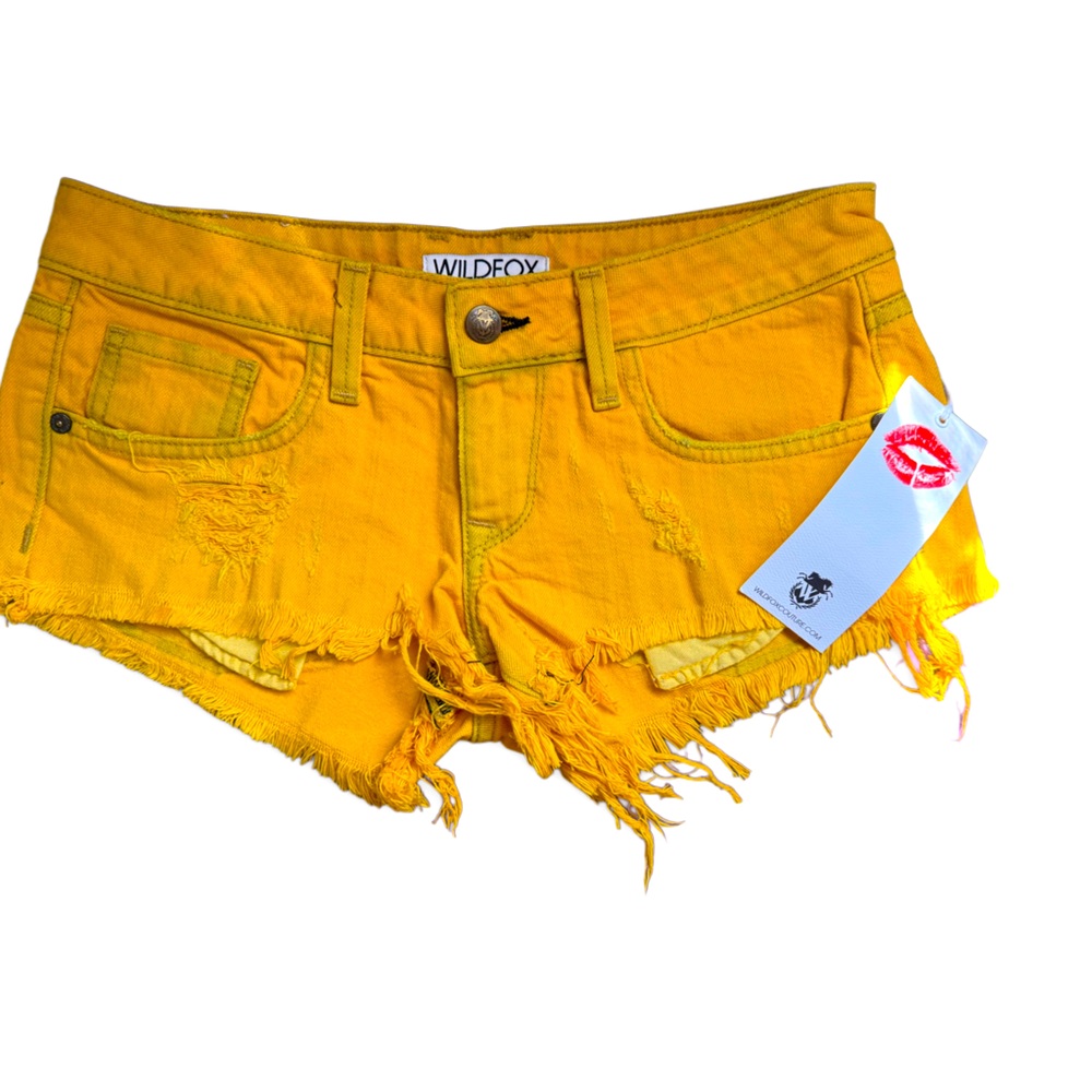 Wild Fox low waist Jean shorts size 25